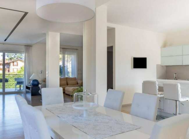 Casa / Villa  in Vendita a Varese #3